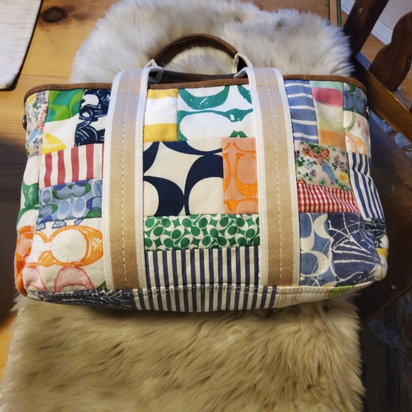 Authentic Coach Patchwork Hampton 10454 VGUC - Picture 11 of 16